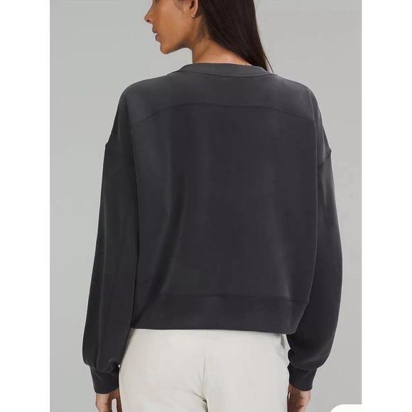 Lululemon Softstreme Perfectly Oversized Cropped Crew Women's 4 Black Pullover - Picture 2 of 9